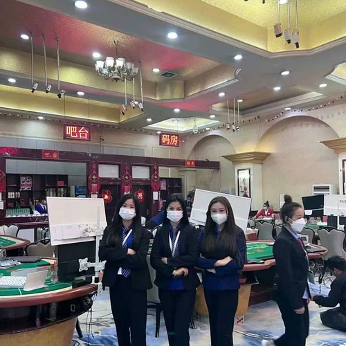 华纳万宝路微信运营团队合影